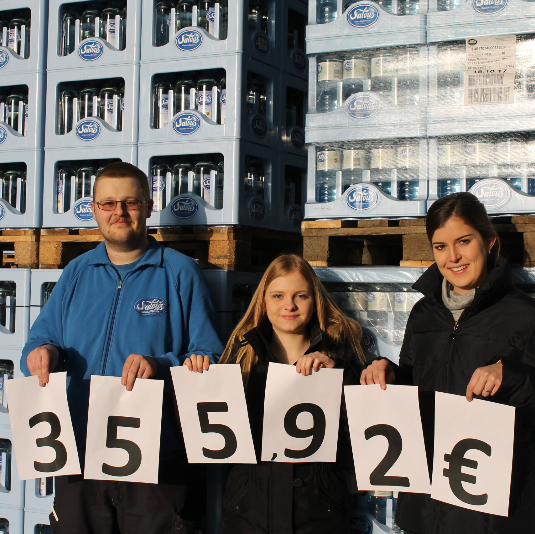 Darstellung des Spendenbetrags von 355,92 €, der bei der Spendenaktion der Salvus-Mitarbeitenden für das Haus Hannah zusammen kam.