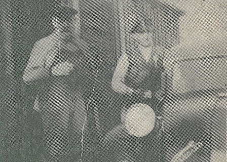 Salvus Historie mit Bild aus dem Jahr 1937, auf dem zwei Arbeiter in schwarz weiß zusehen sind.